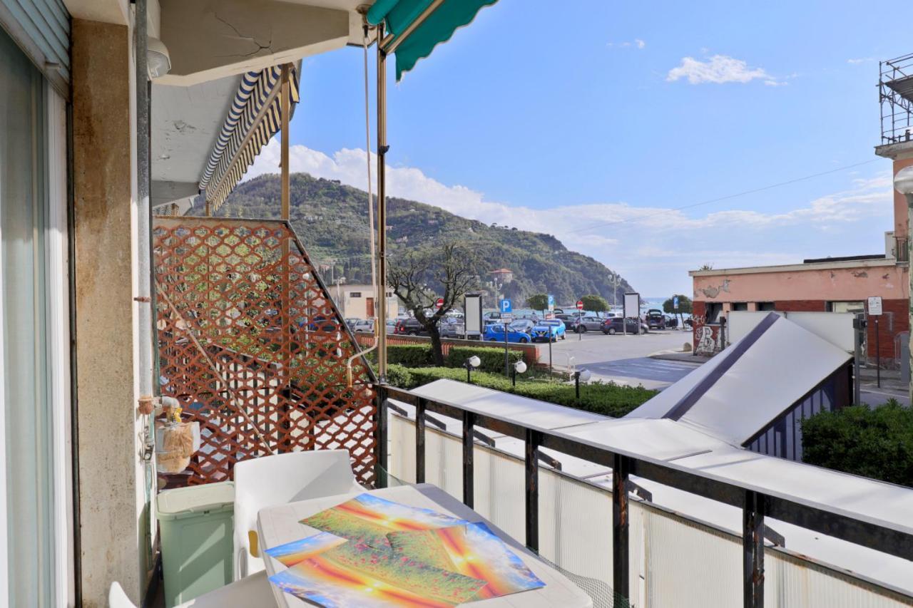 Apartamento La Casa Di Irene Levanto Exterior foto